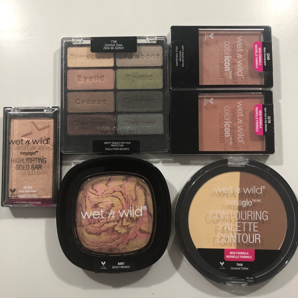 Wet n wild eyeshadows, blushes, highlight, contour